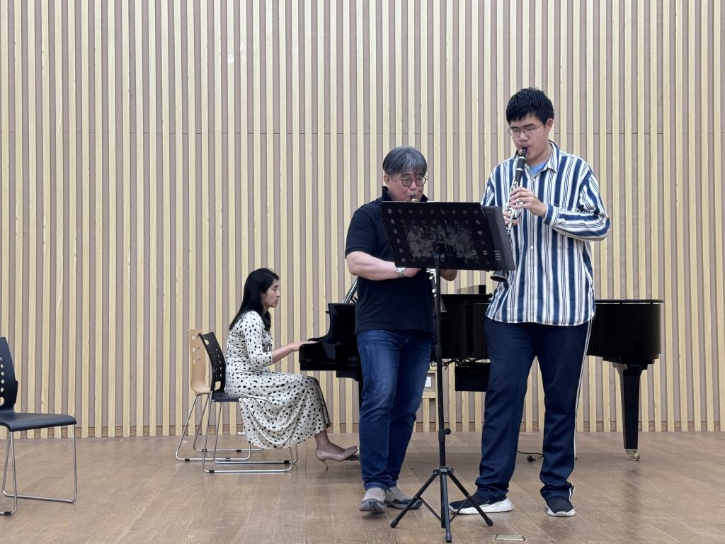 管弦系解川教授应邀参加浙江音乐学院第三届国际管乐艺术节